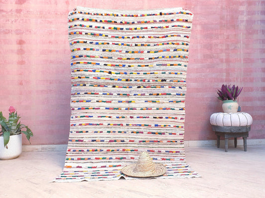 Beautiful vintage moroccan kilim rug 4.3x7 Unique berber offwhite rug, embroidery like woven wool flatwoven rug