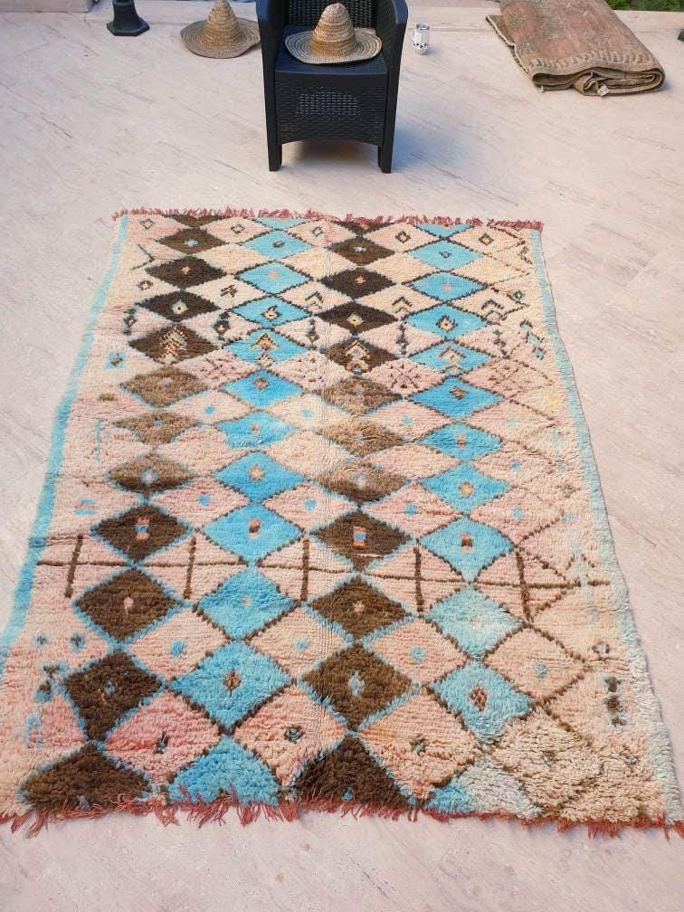50% OFF CLOSING SALE Vintage Moroccan Rug 5.6x7.5 Stunning Blush Peach Blue Boujaad rug Geometric boujad rug, Moroccan rug | Pastels carpet