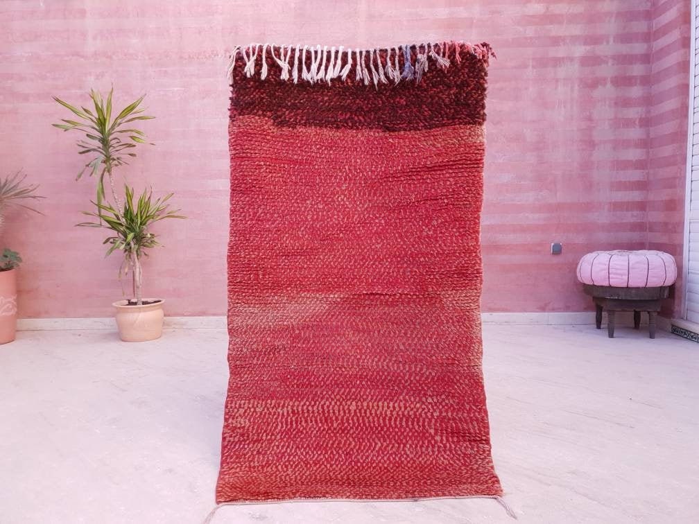 Vintage Moroccan Rug 2.8x5.1 Gorgeous Unique Red Boujaad Rug, Maroon Boujad Rug, Bedroom rug, minimal Muted red rug