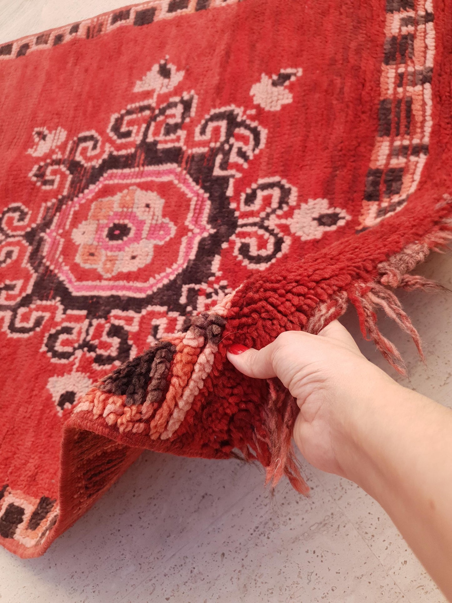 Vintage Moroccan Rug 3.1x7.3 Gorgeous Unique Red Boujaad Statement Runner Rug, bedroom rug, living room rug Abstract ac