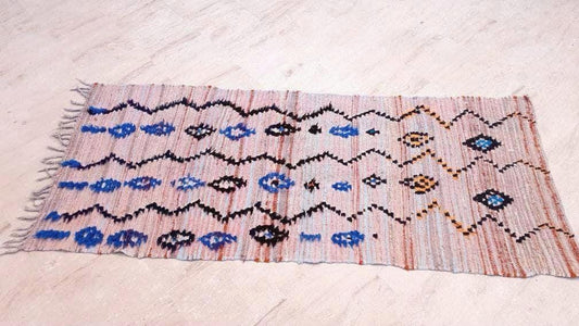 Vintage Moroccan runner rug 2.8x6.8 Lovely Runner rug, flatweave rug, colorful rug retro hallway rug boujaad boujad rug