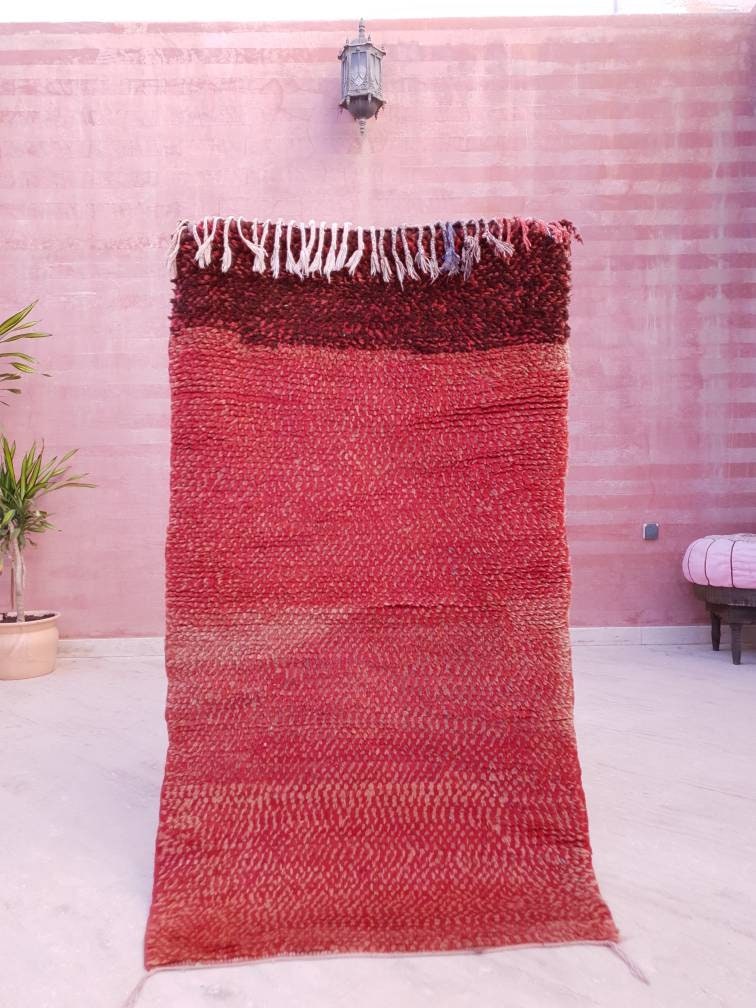 Vintage Moroccan Rug 2.8x5.1 Gorgeous Unique Red Boujaad Rug, Maroon Boujad Rug, Bedroom rug, minimal Muted red rug